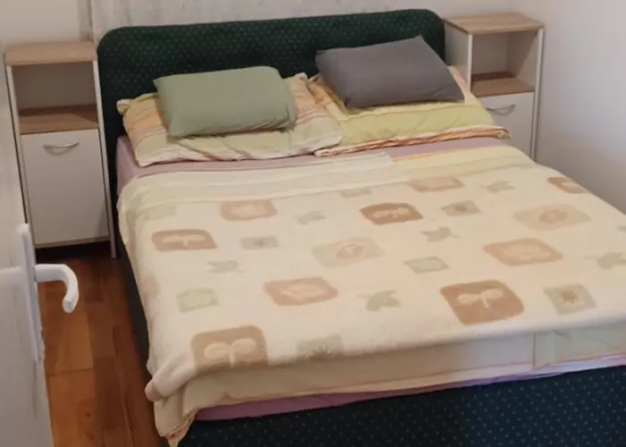 Kamenjak Free Bikes * Premantura